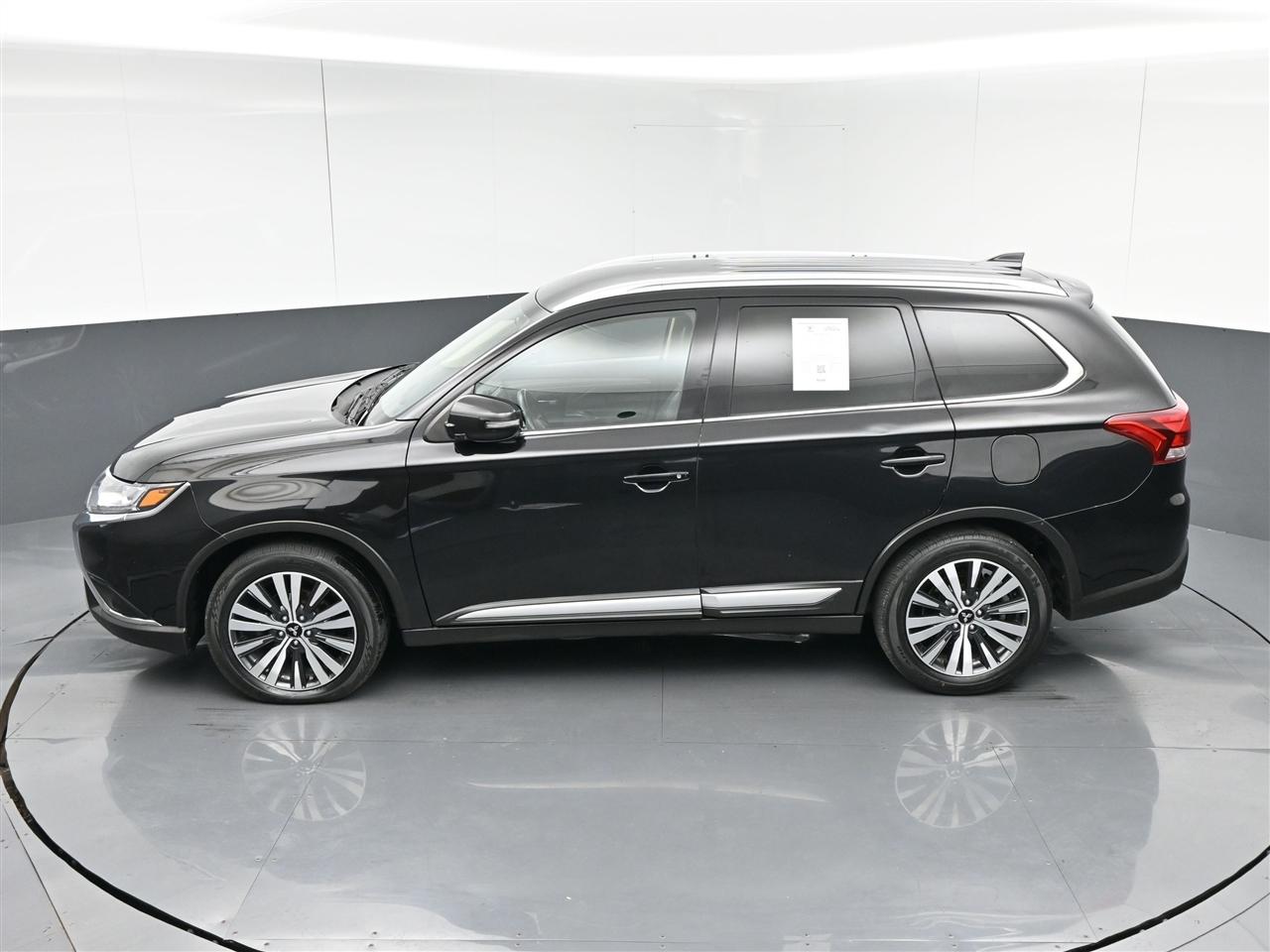 Mitsubishi Outlander SE 2WD 2020