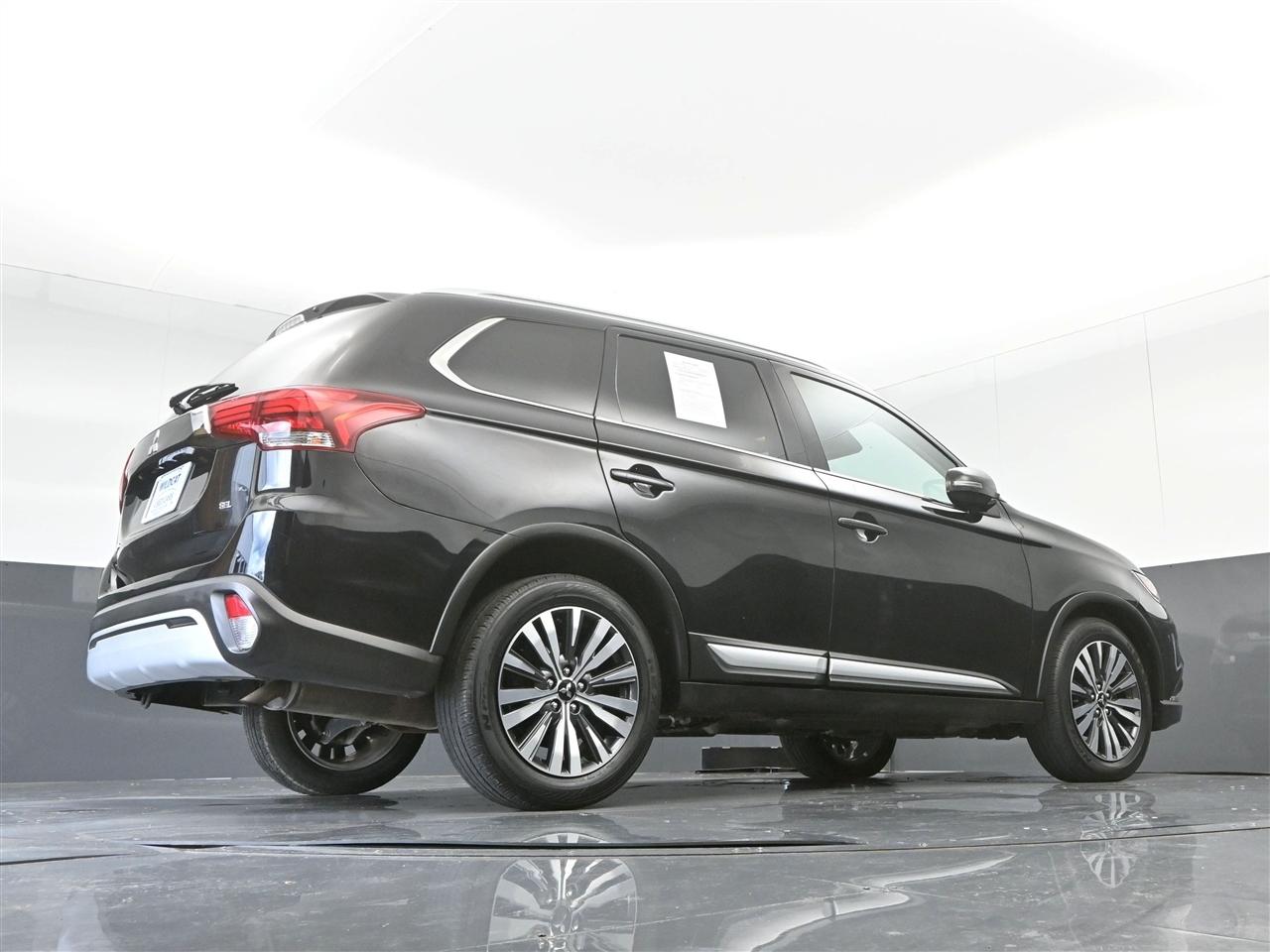Mitsubishi Outlander SE 2WD 2020