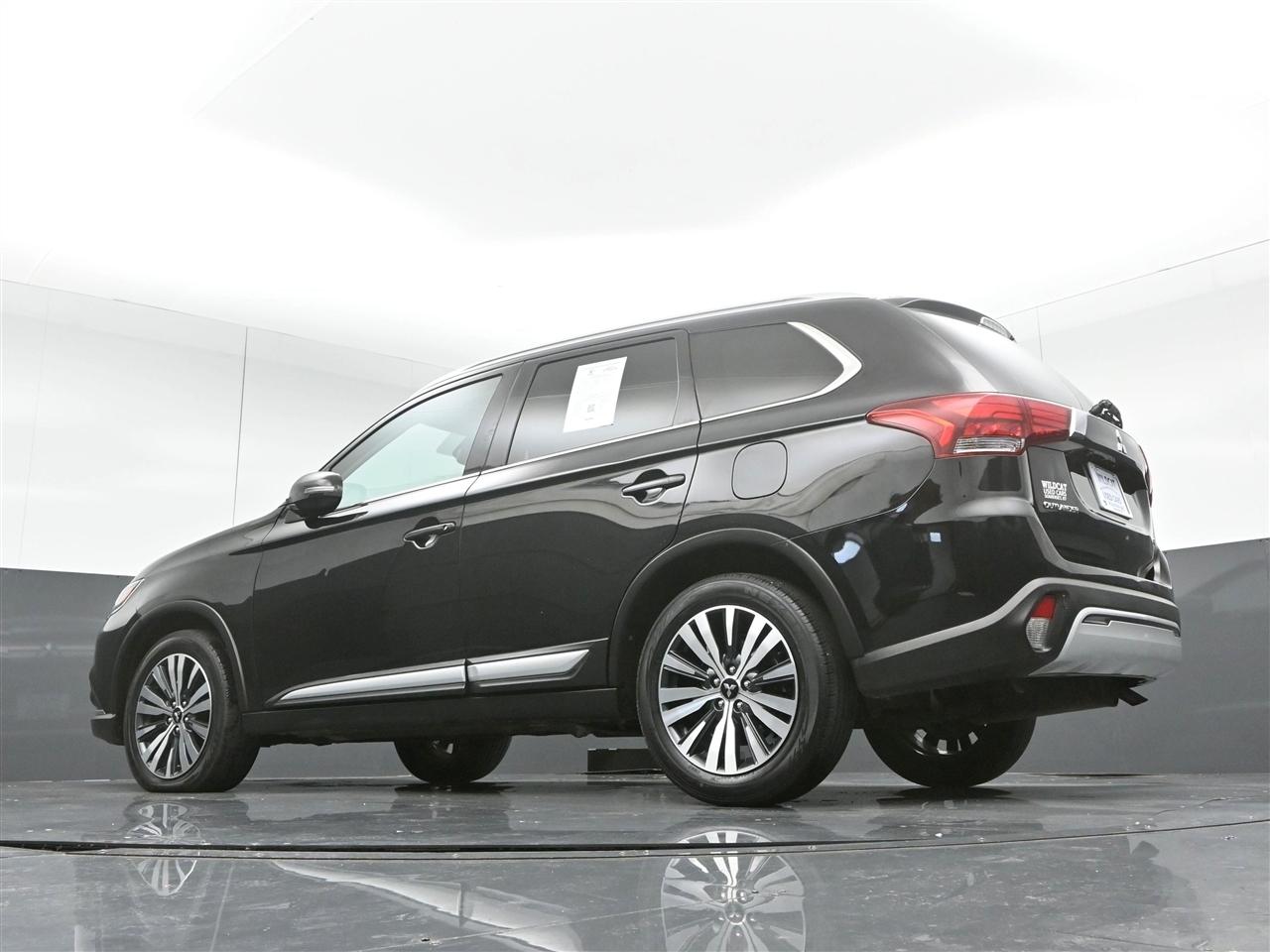 Mitsubishi Outlander SE 2WD 2020