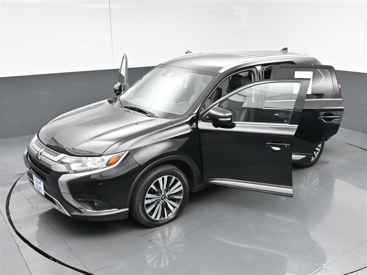 Mitsubishi Outlander SE 2WD 2020