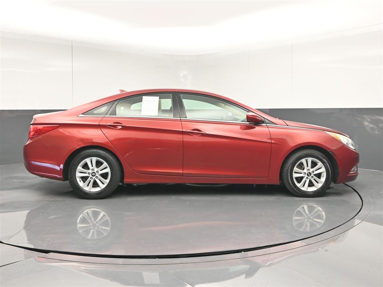 Hyundai Sonata GLS 2013