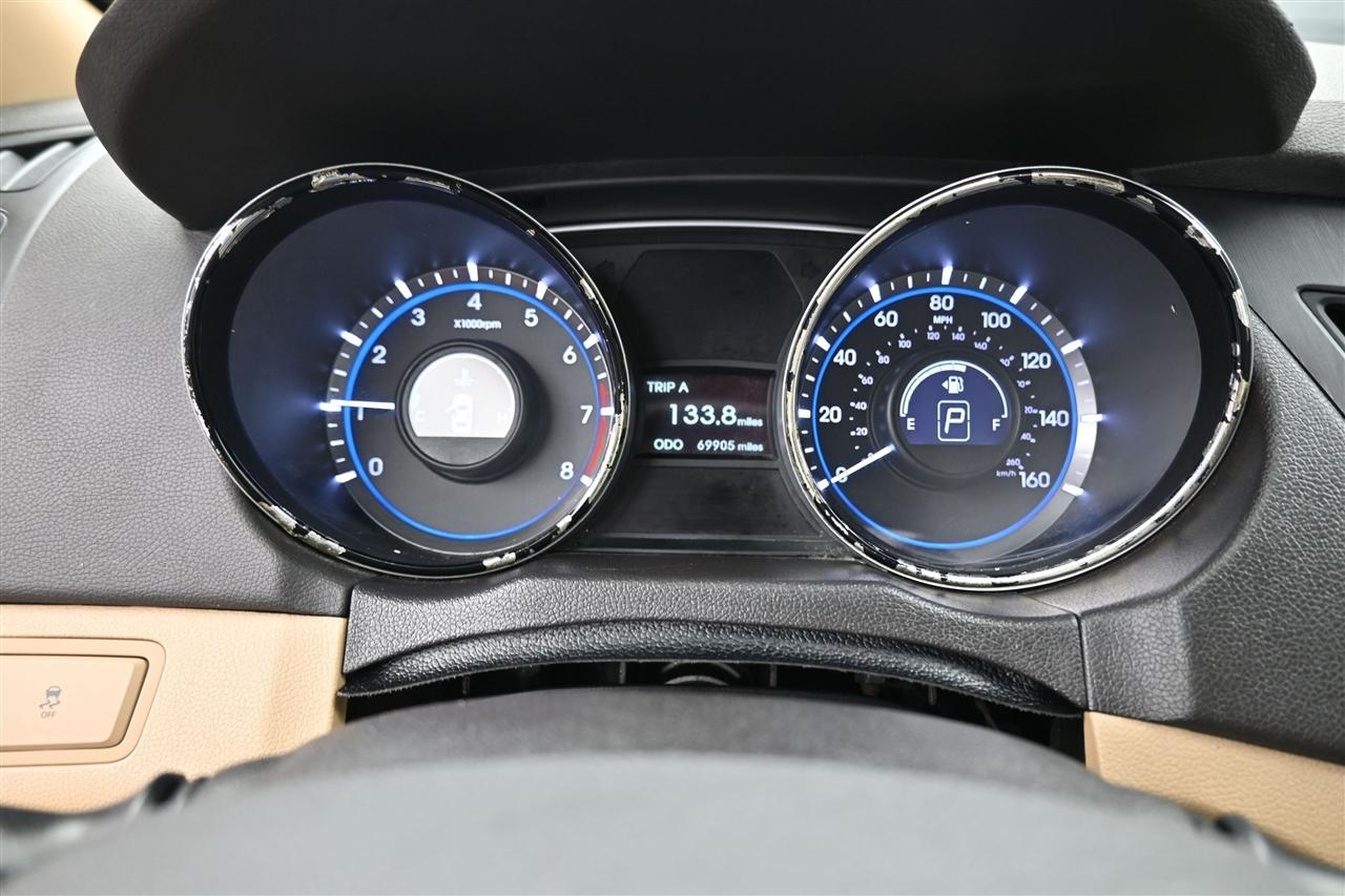Hyundai Sonata GLS 2013