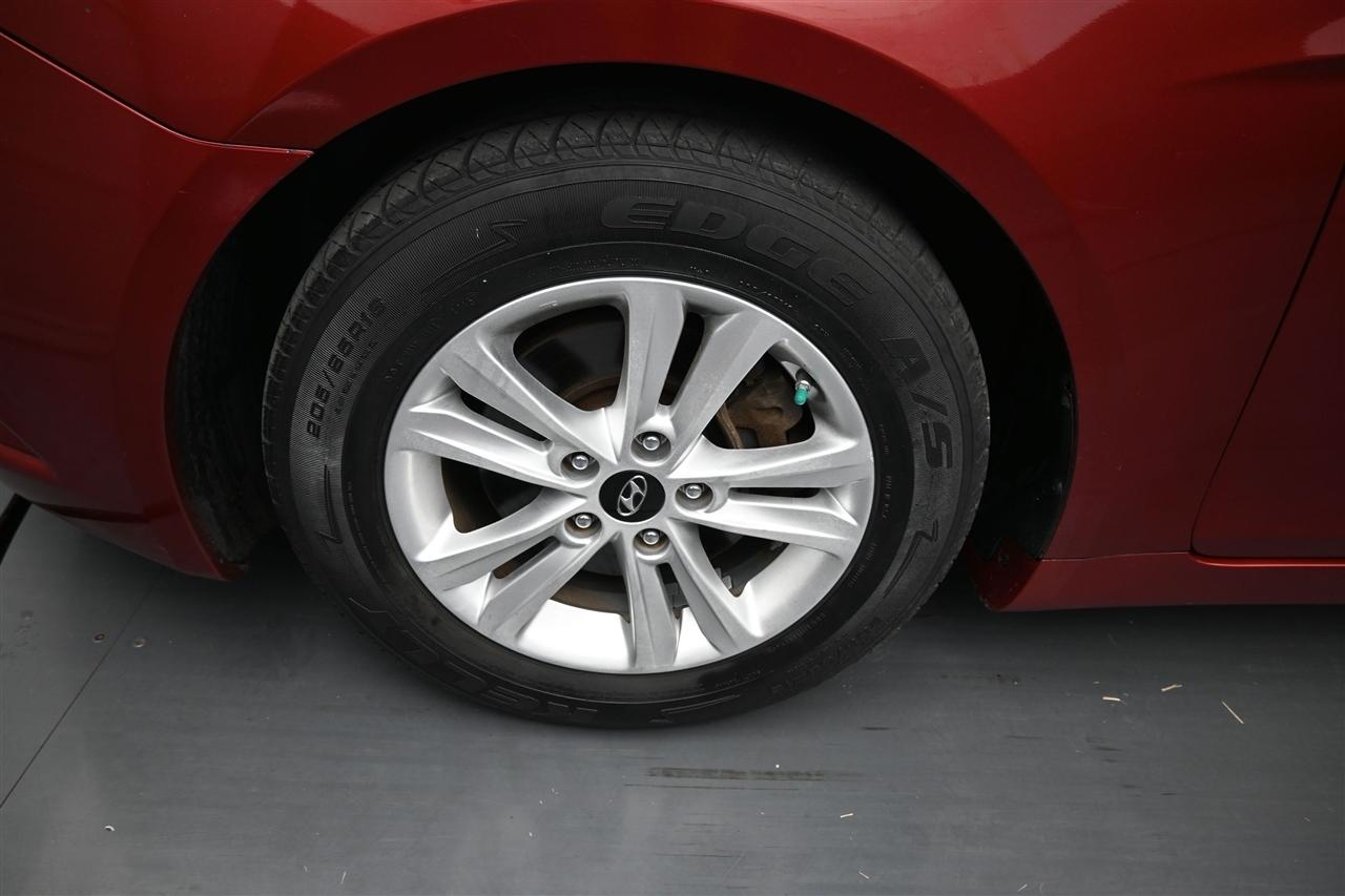 Hyundai Sonata GLS 2013