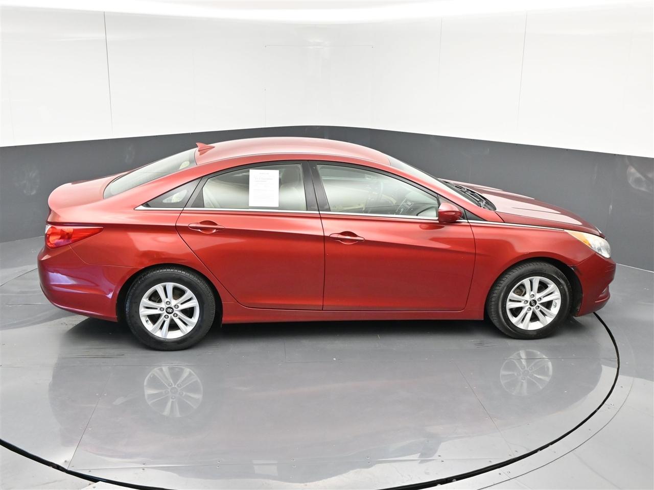 Hyundai Sonata GLS 2013