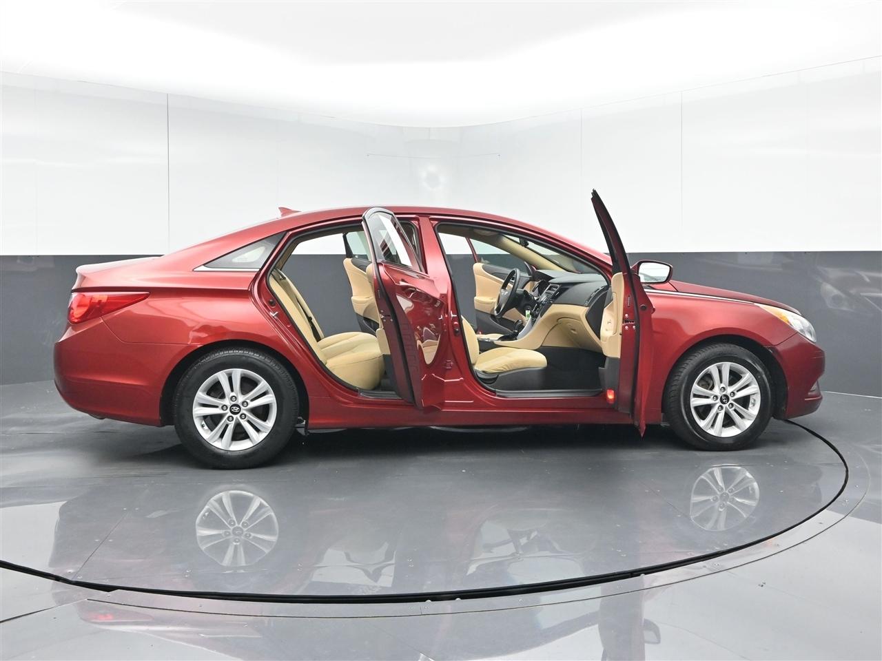 Hyundai Sonata GLS 2013