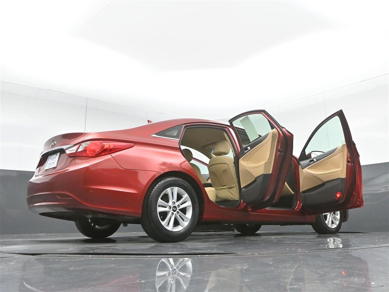 Hyundai Sonata GLS 2013