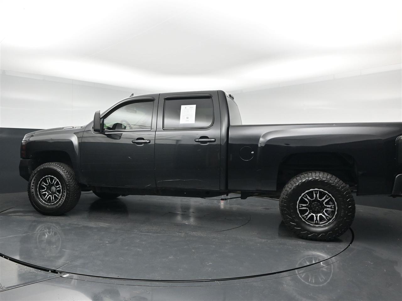 Chevrolet Silverado 2500HD LTZ Crew Cab Long Box 4WD 2009