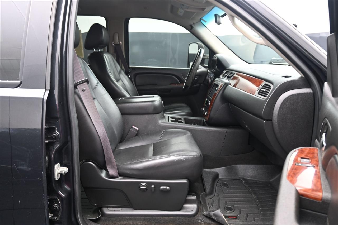Chevrolet Silverado 2500HD LTZ Crew Cab Long Box 4WD 2009
