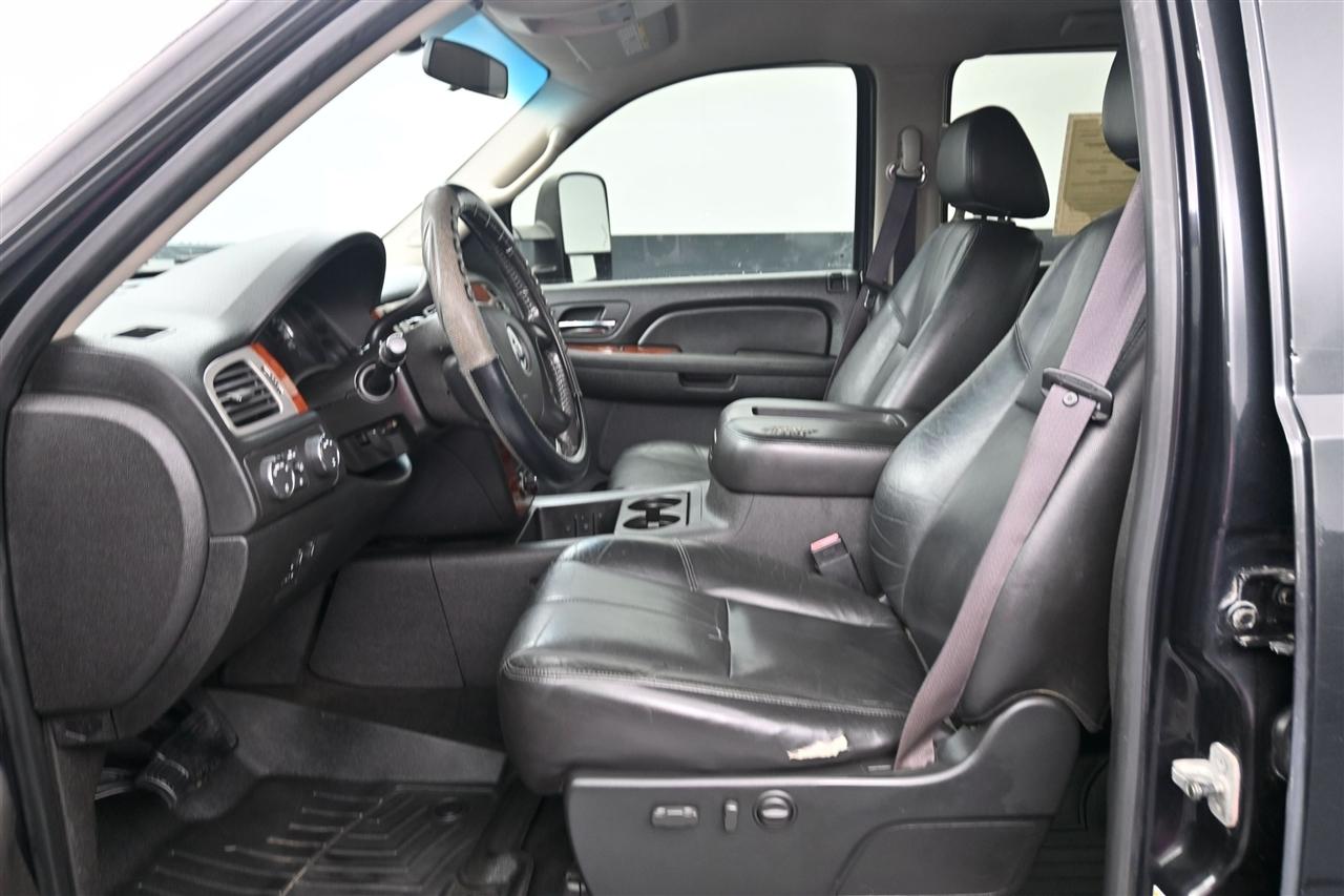 Chevrolet Silverado 2500HD LTZ Crew Cab Long Box 4WD 2009