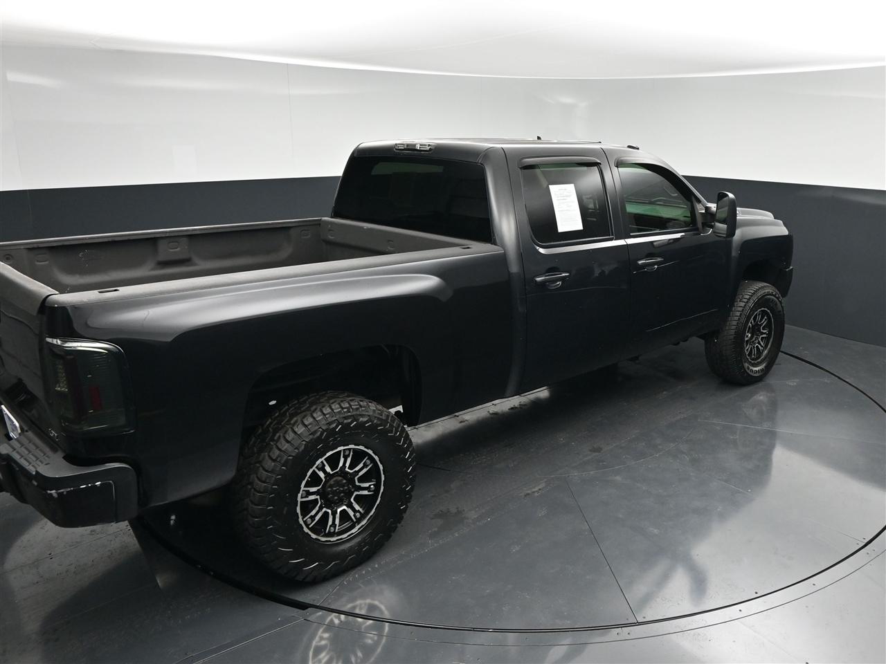 Chevrolet Silverado 2500HD LTZ Crew Cab Long Box 4WD 2009