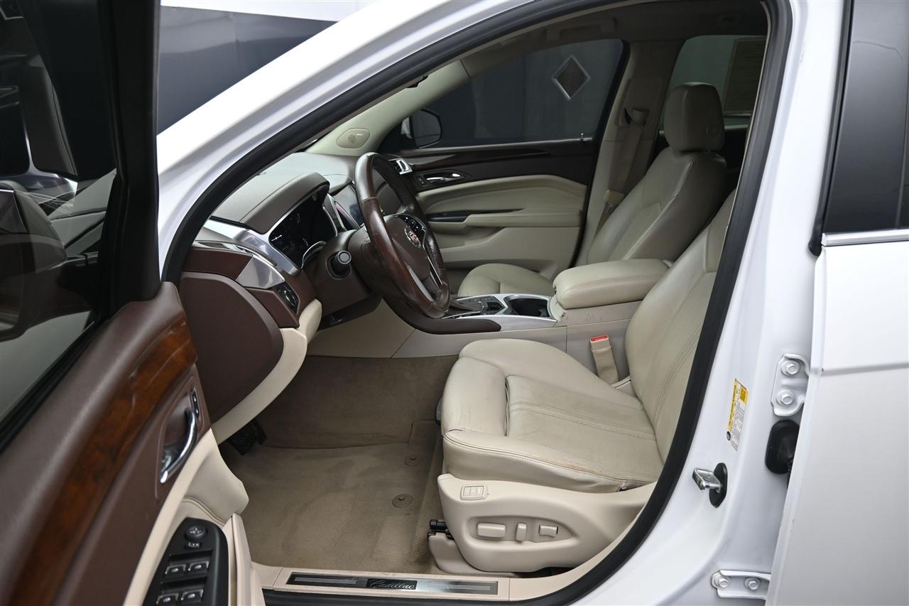 Cadillac SRX Luxury Collection AWD 2014