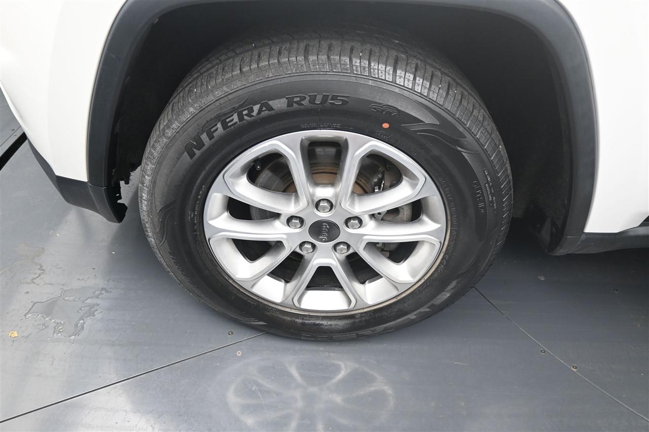 Jeep Grand Cherokee Limited 4WD 2014