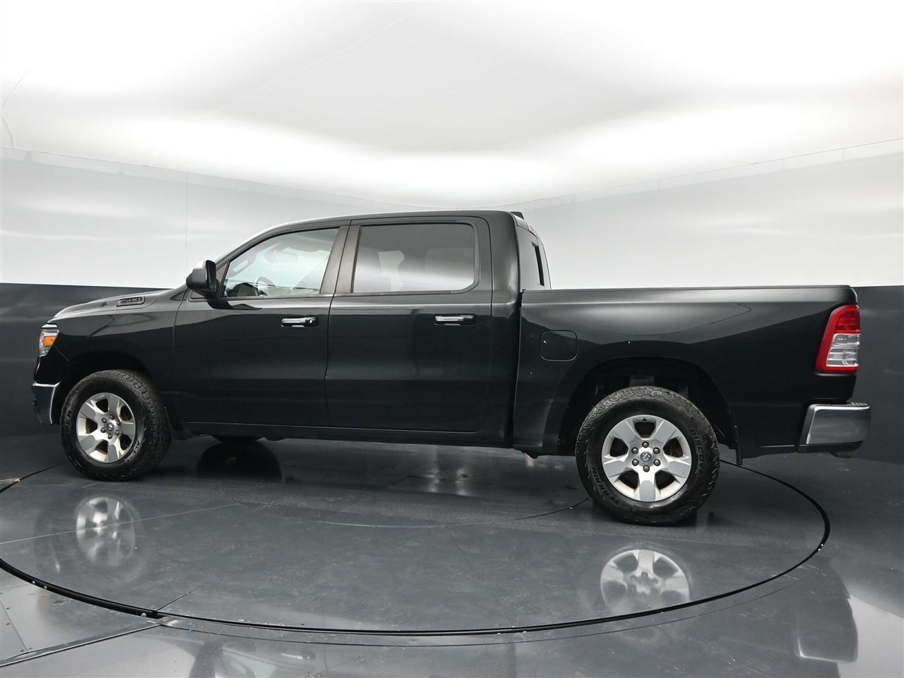RAM 1500 Big Horn Crew Cab SWB 4WD 2019
