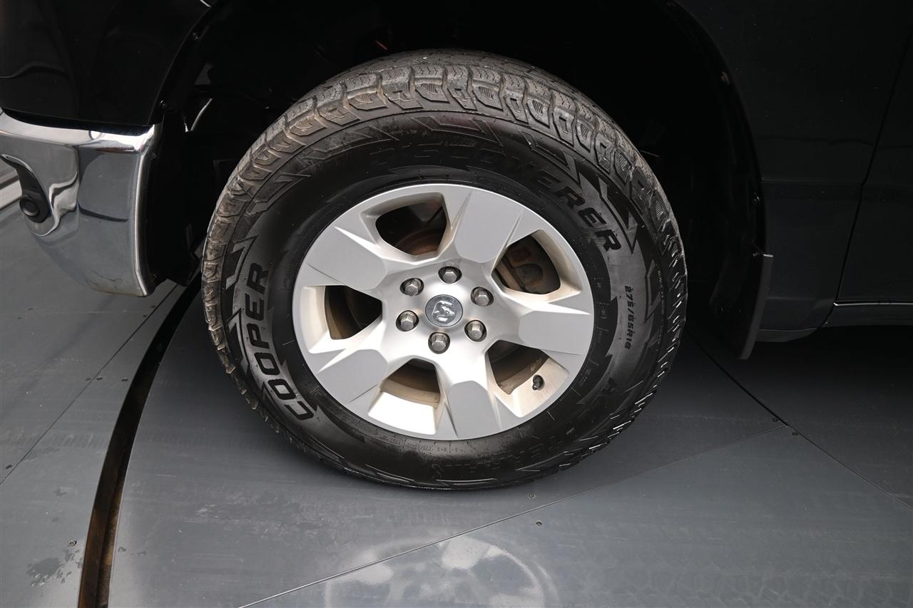 RAM 1500 Big Horn Crew Cab SWB 4WD 2019