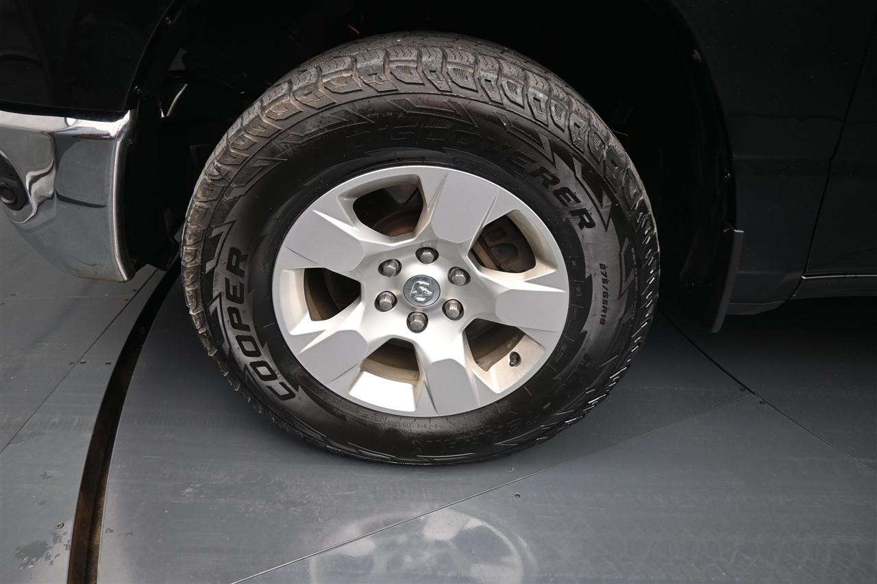 RAM 1500 Big Horn Crew Cab SWB 4WD 2019