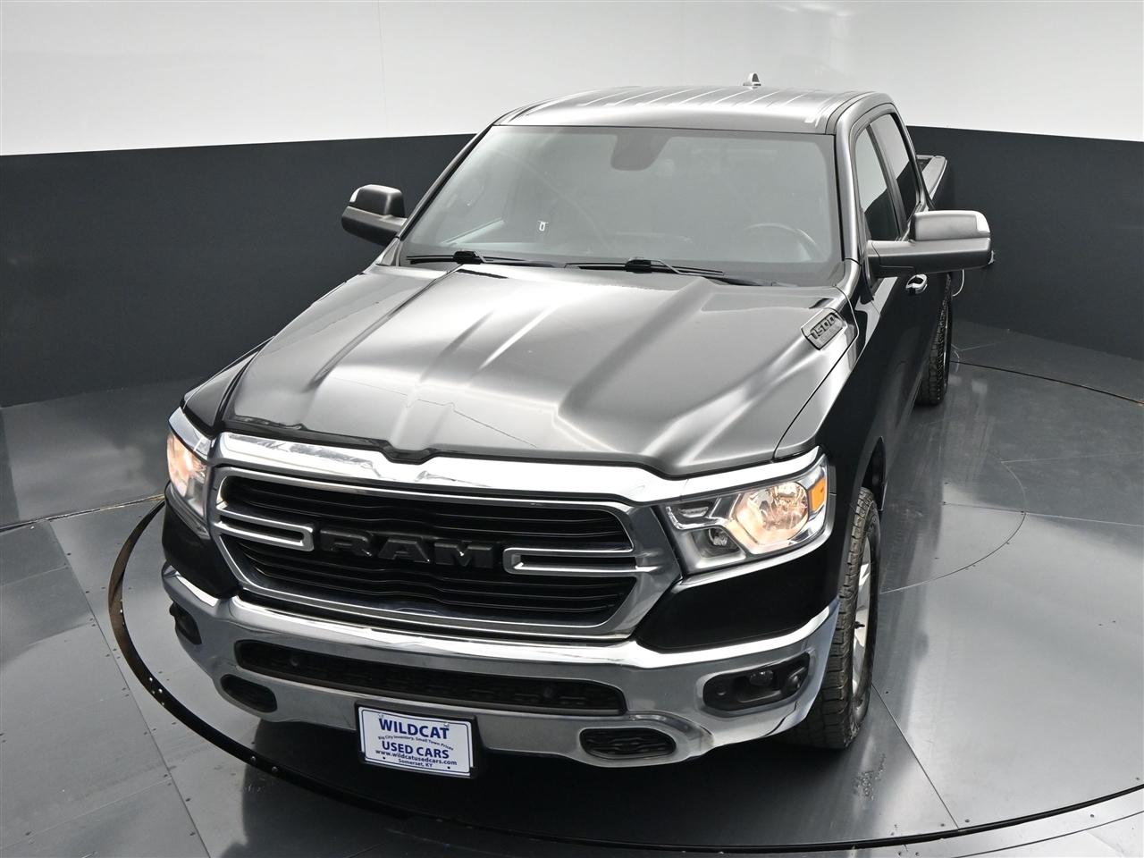 RAM 1500 Big Horn Crew Cab SWB 4WD 2019