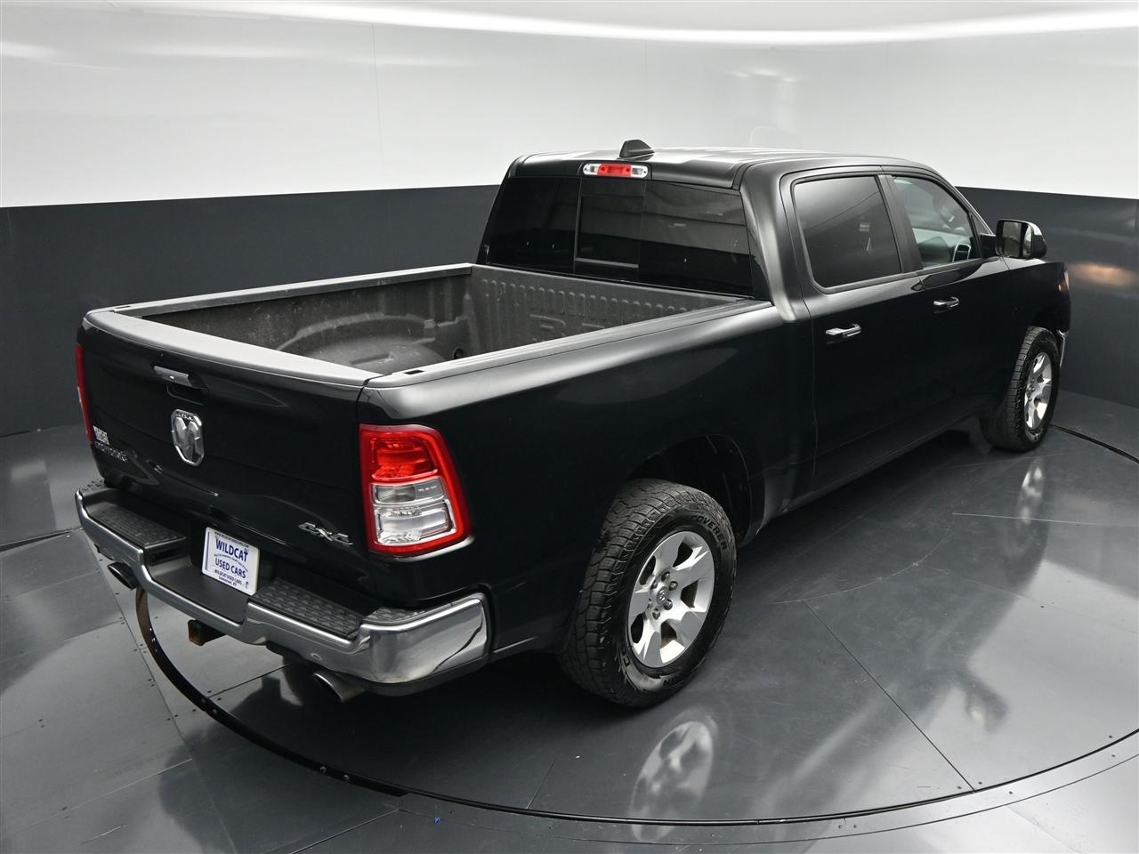 RAM 1500 Big Horn Crew Cab SWB 4WD 2019