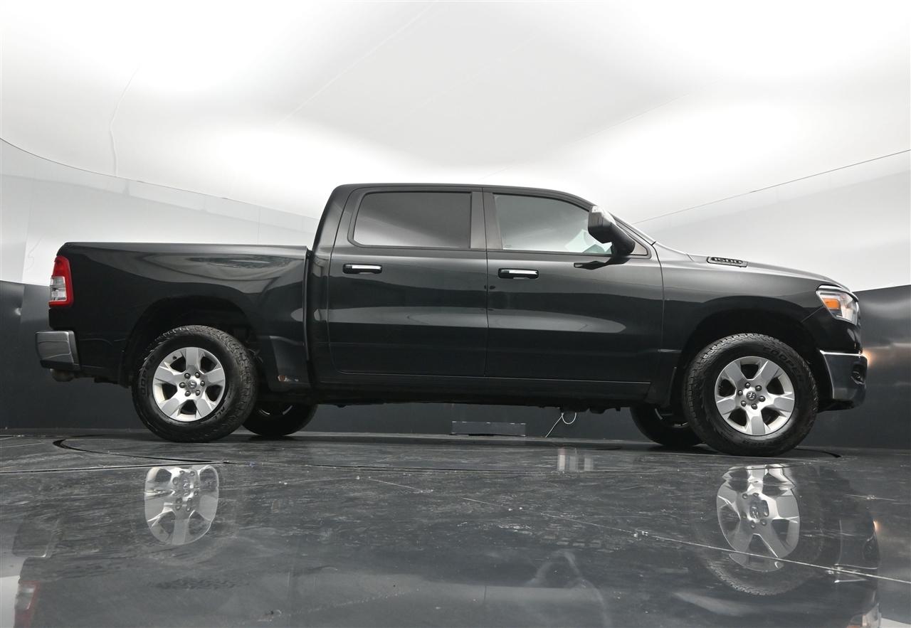 RAM 1500 Big Horn Crew Cab SWB 4WD 2019