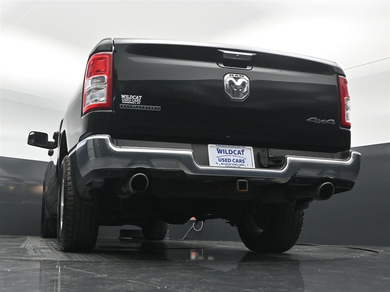 RAM 1500 Big Horn Crew Cab SWB 4WD 2019