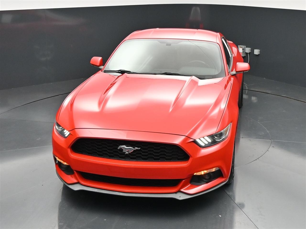 Ford Mustang EcoBoost Coupe 2015