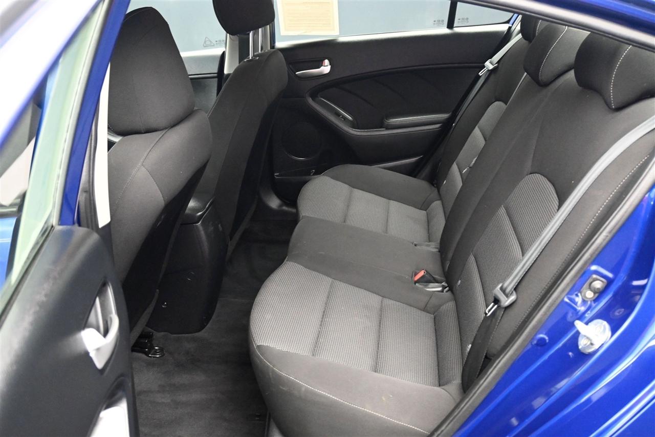 Kia Forte LX 6A 2017