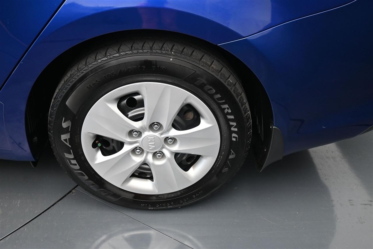 Kia Forte LX 6A 2017