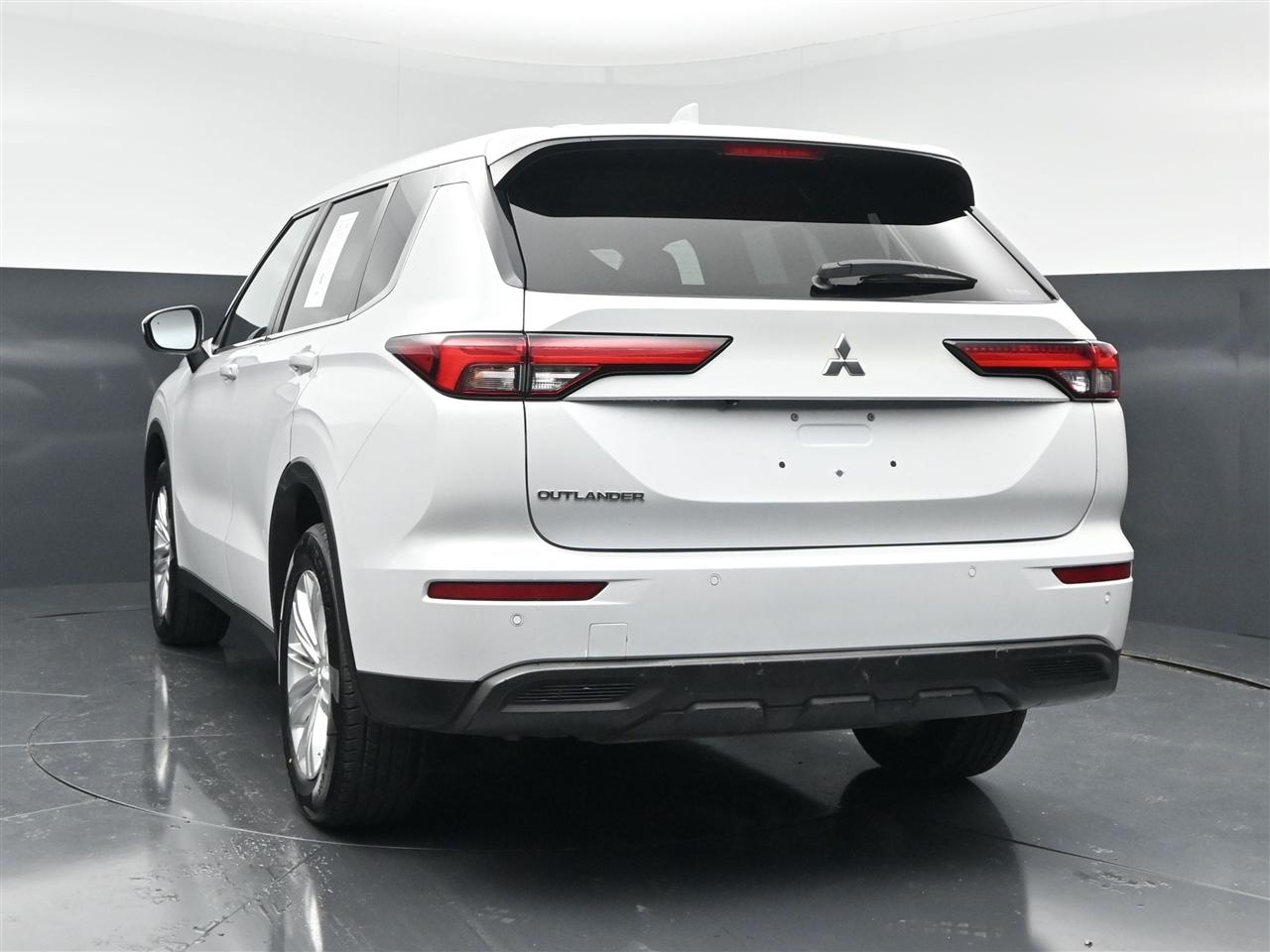 Mitsubishi Outlander ES 4WD 2022