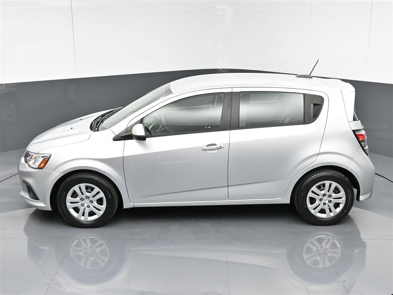 Chevrolet Sonic FL Auto Hatchback 2020
