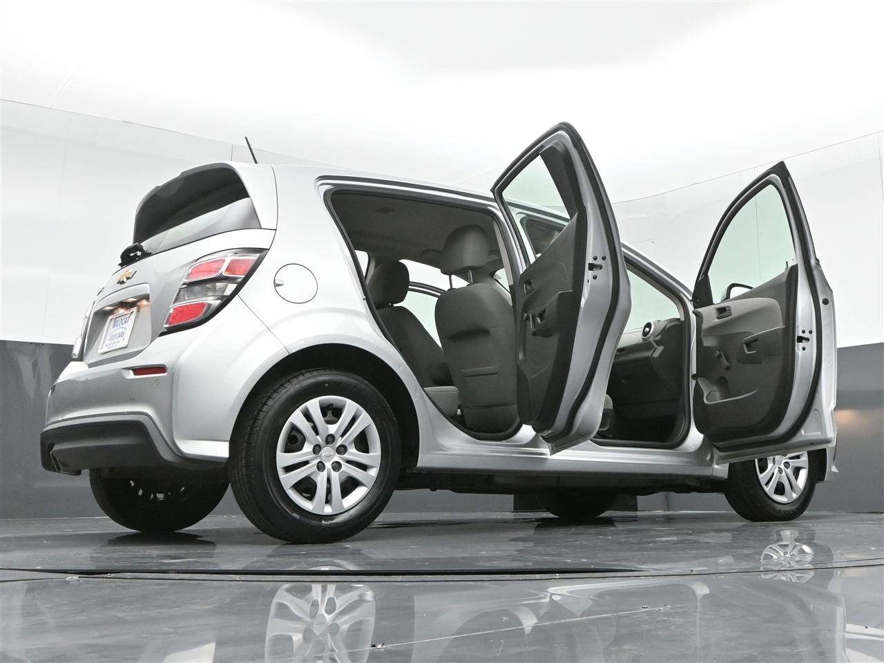 Chevrolet Sonic FL Auto Hatchback 2020