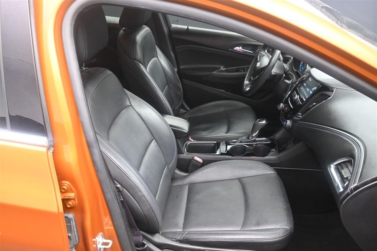 Chevrolet Cruze Premier Hatchback 2017