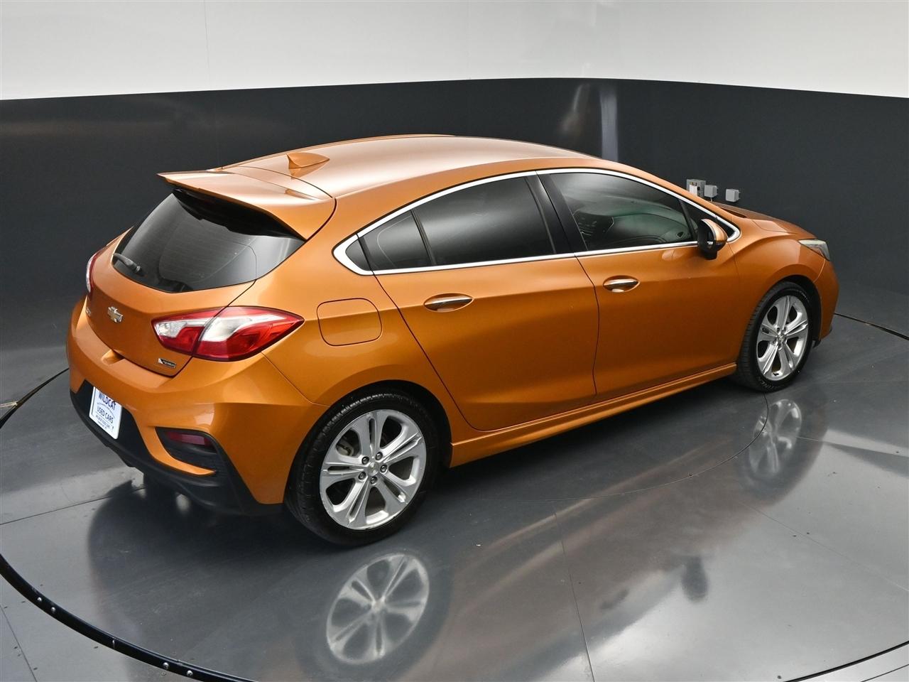 Chevrolet Cruze Premier Hatchback 2017