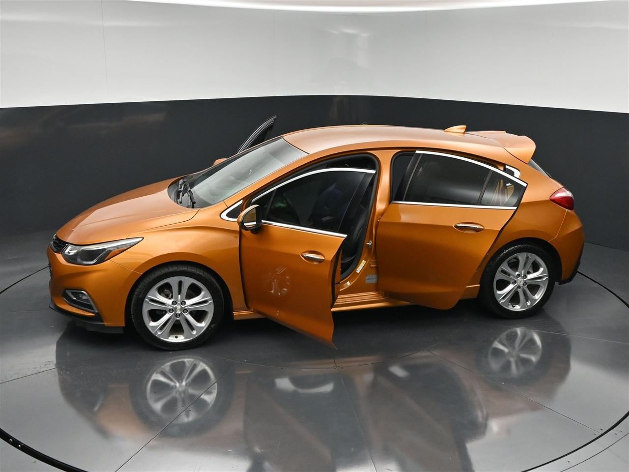 Chevrolet Cruze Premier Hatchback 2017