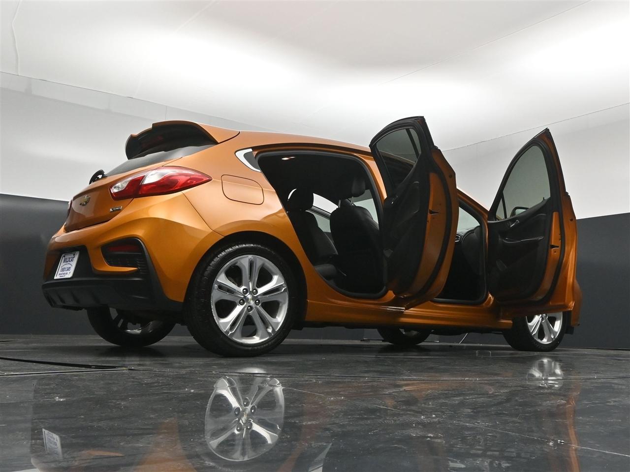 Chevrolet Cruze Premier Hatchback 2017