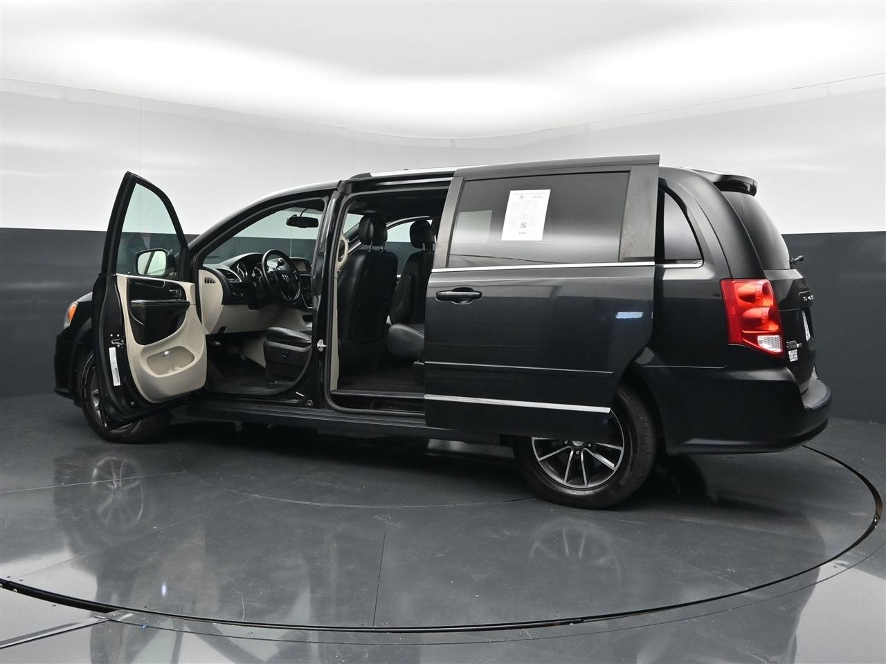 Dodge Grand Caravan SXT Plus 2016