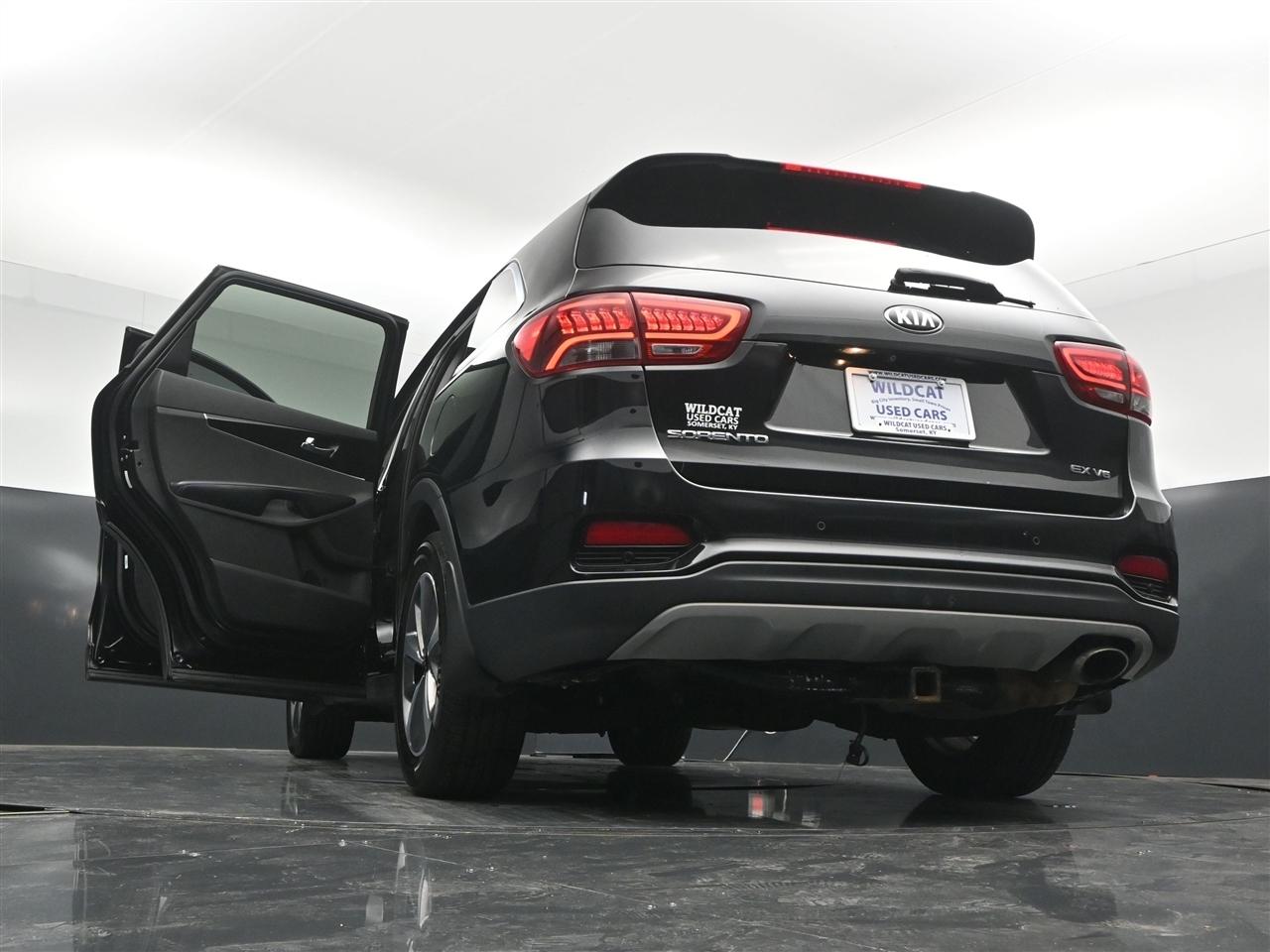 Kia Sorento EX V6 2WD 2019