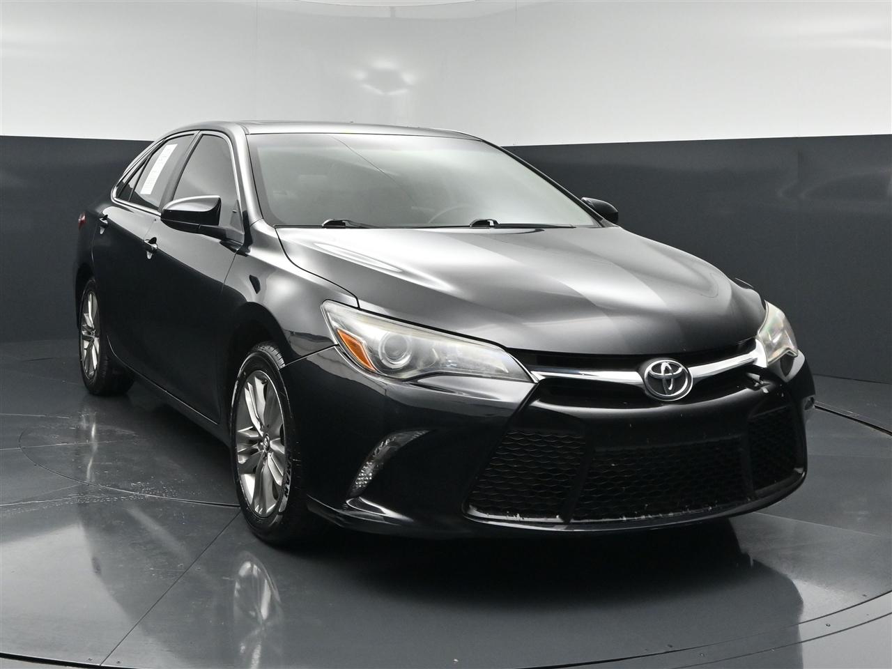 Toyota Camry SE 2017