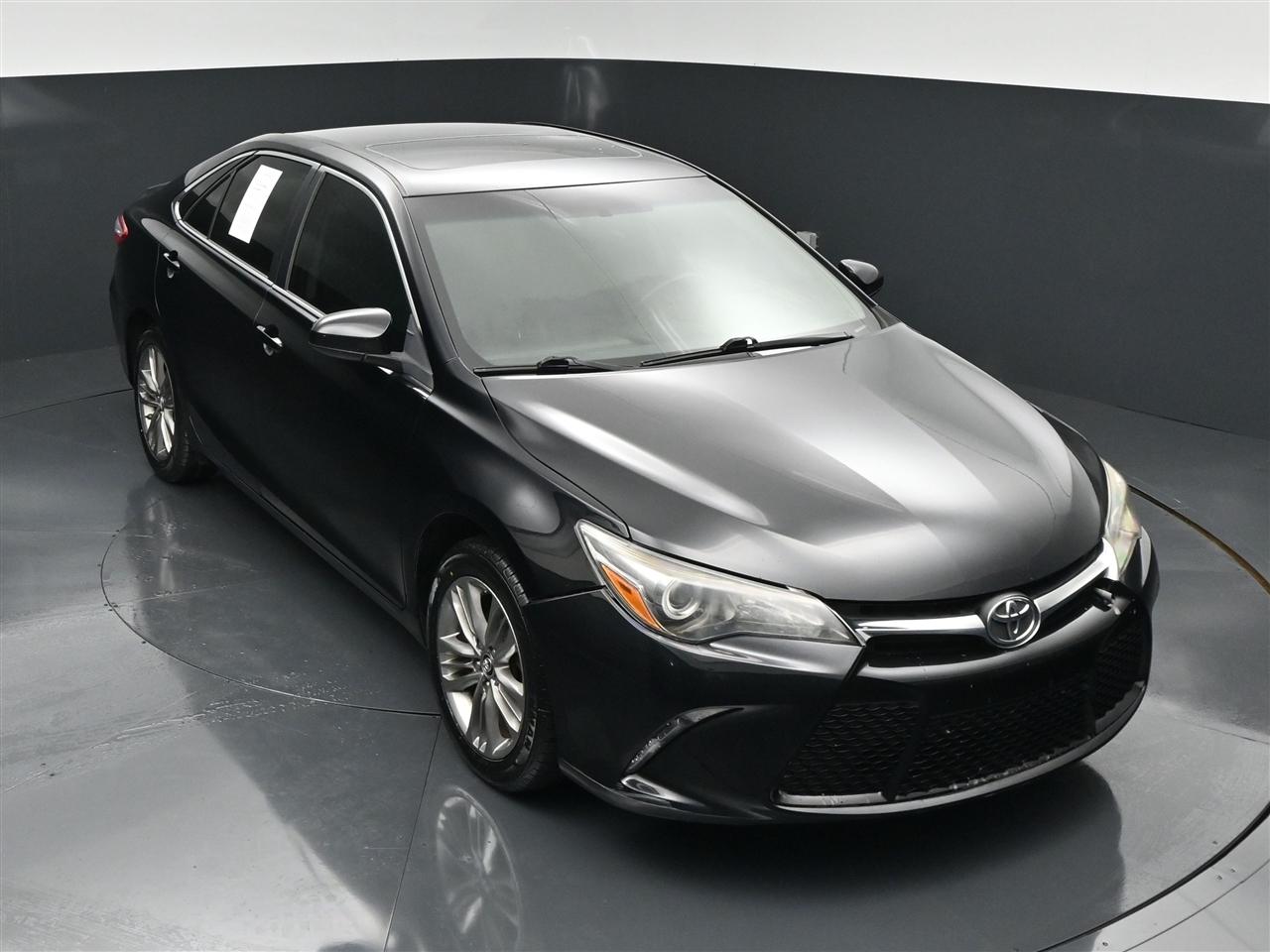 Toyota Camry SE 2017