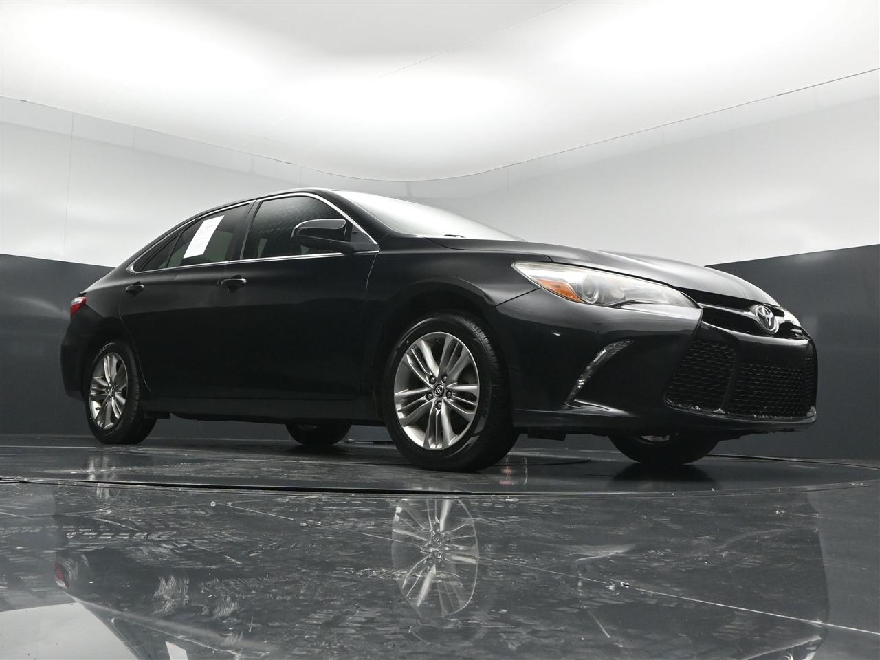 Toyota Camry SE 2017