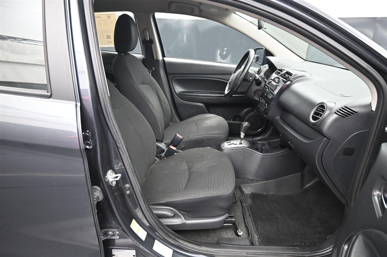 Mitsubishi Mirage DE 2015