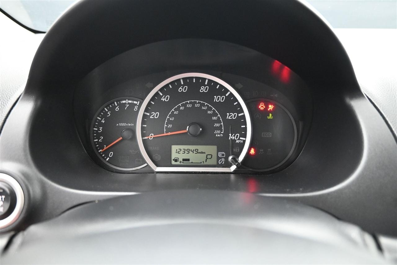 Mitsubishi Mirage DE 2015