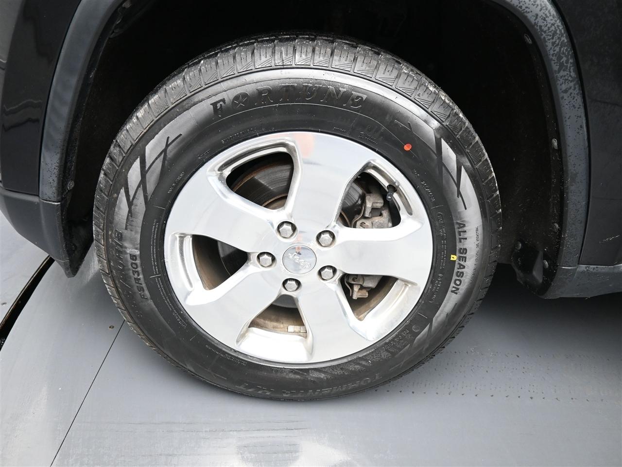 Jeep Grand Cherokee Limited 4WD 2013