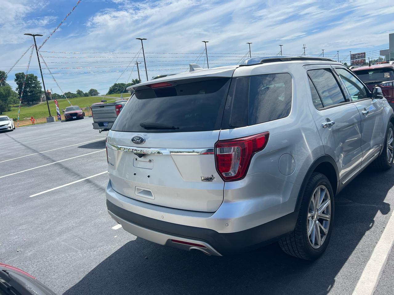 Ford Explorer Limited FWD 2017