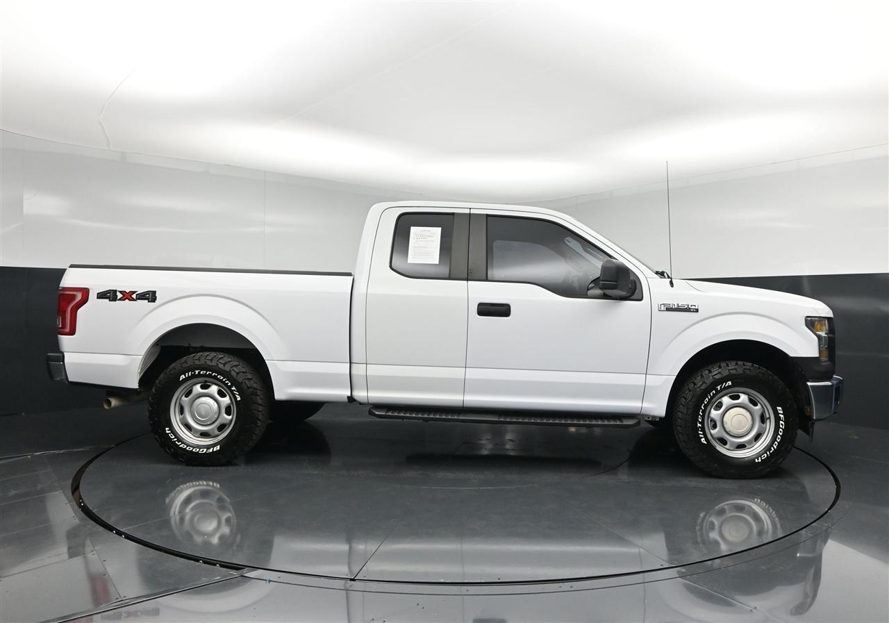 Ford F-150 XL SuperCab 8-ft. Bed 4WD 2017