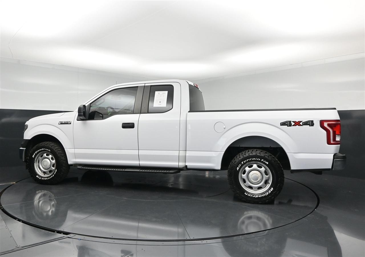 Ford F-150 XL SuperCab 8-ft. Bed 4WD 2017