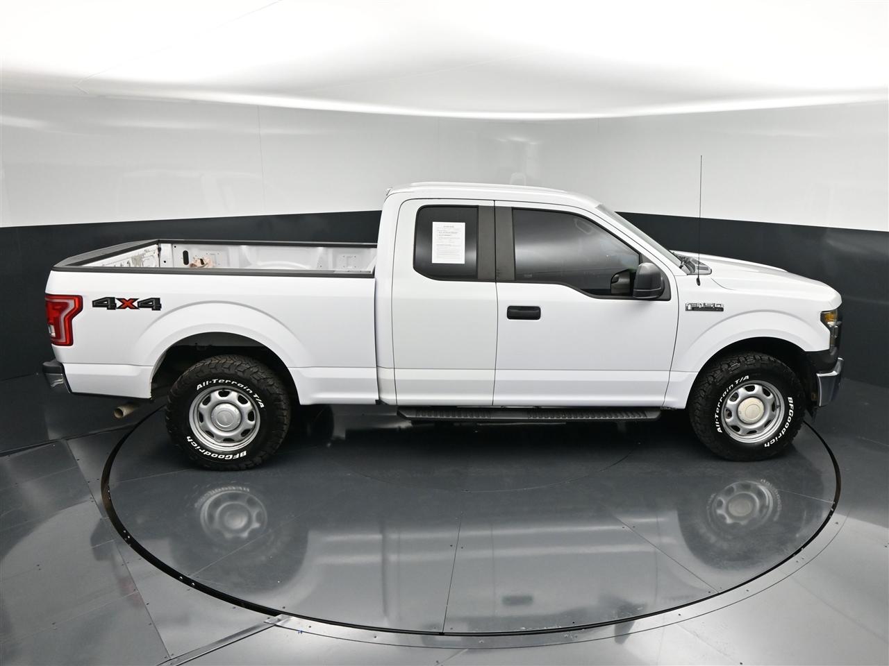 Ford F-150 XL SuperCab 8-ft. Bed 4WD 2017