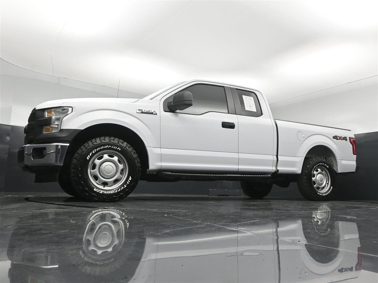 Ford F-150 XL SuperCab 8-ft. Bed 4WD 2017