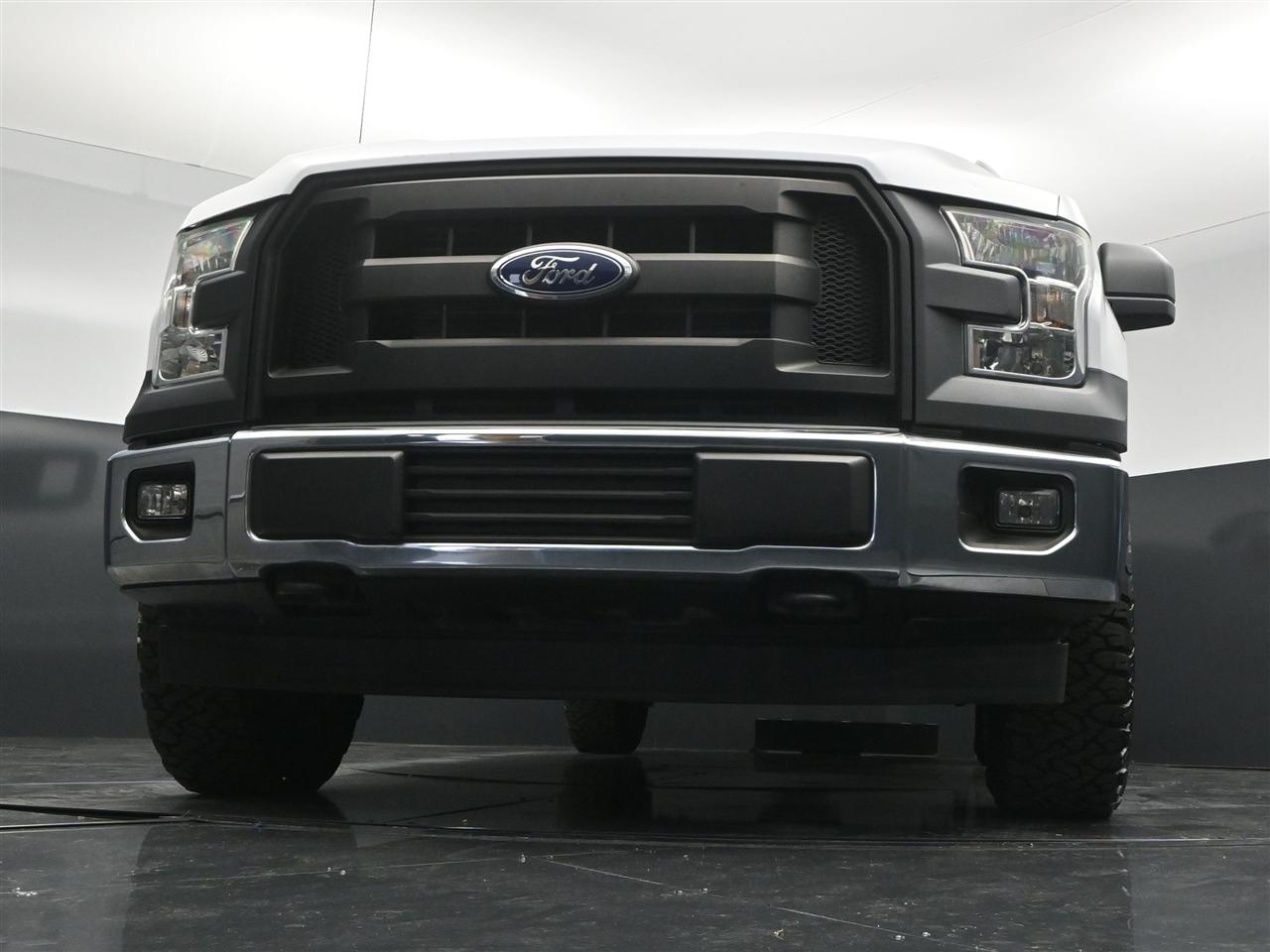 Ford F-150 XL SuperCab 8-ft. Bed 4WD 2017