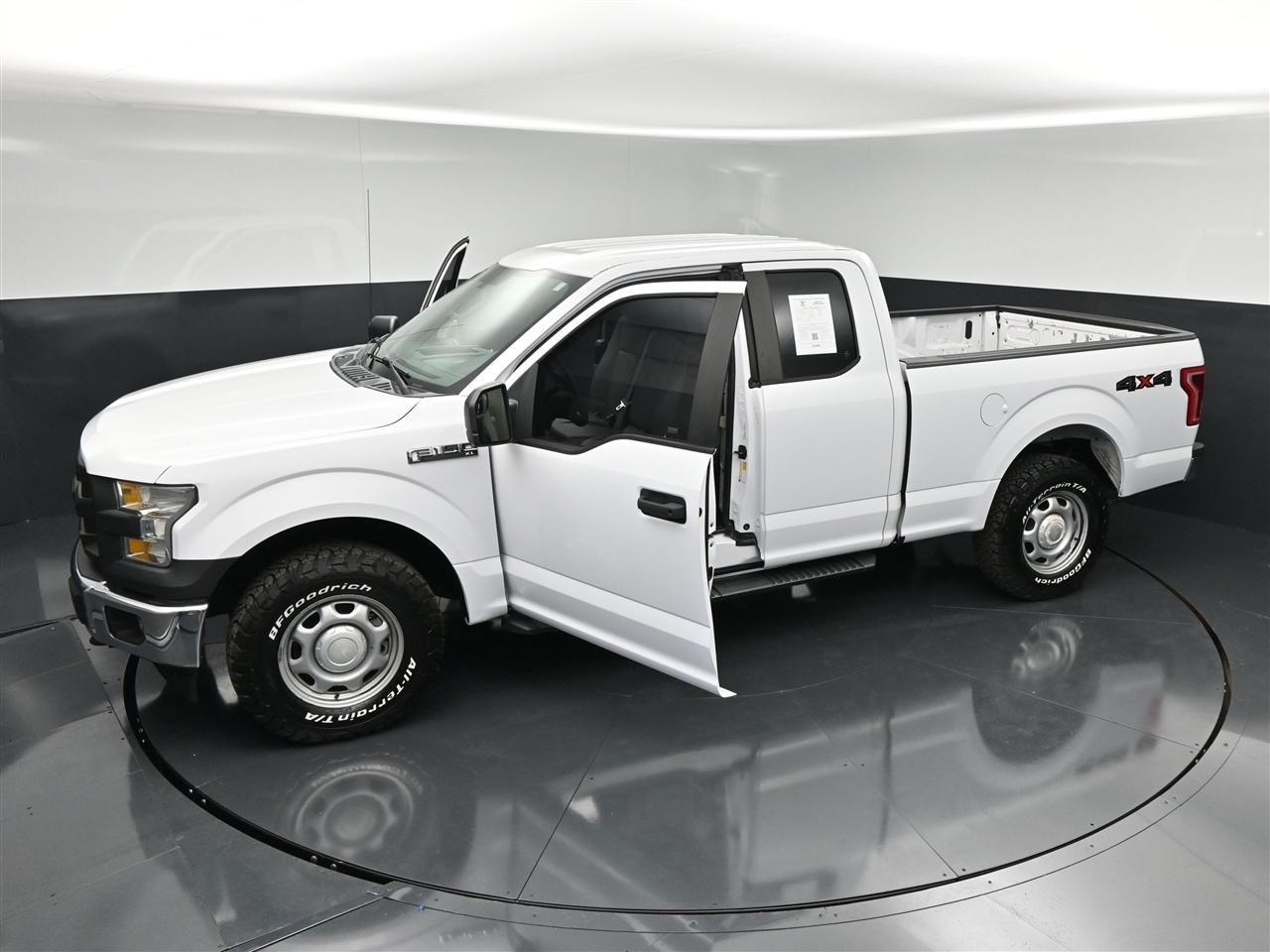 Ford F-150 XL SuperCab 8-ft. Bed 4WD 2017