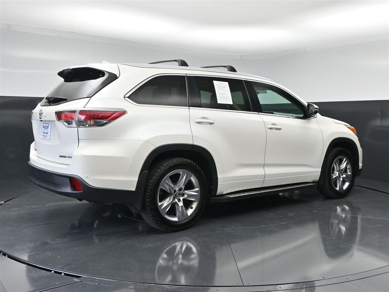 Toyota Highlander Limited AWD V6 2016