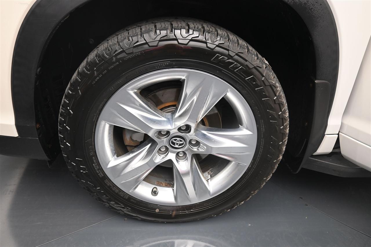 Toyota Highlander Limited AWD V6 2016